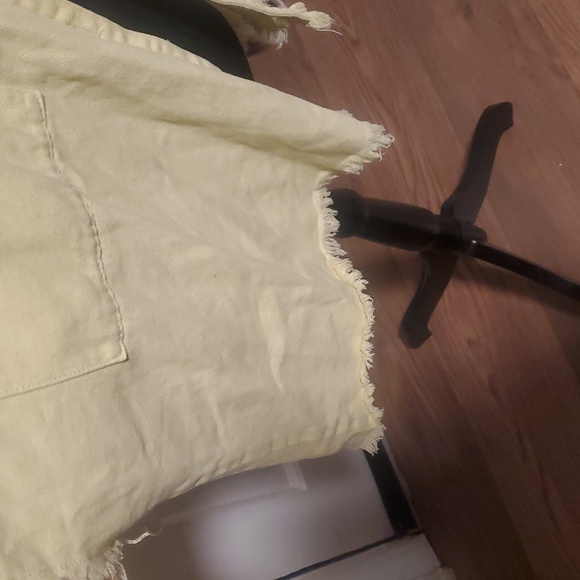 POL Yellow Button-Up Jacket with Crochet Multi Color Sleeves - Picture 5 of 11